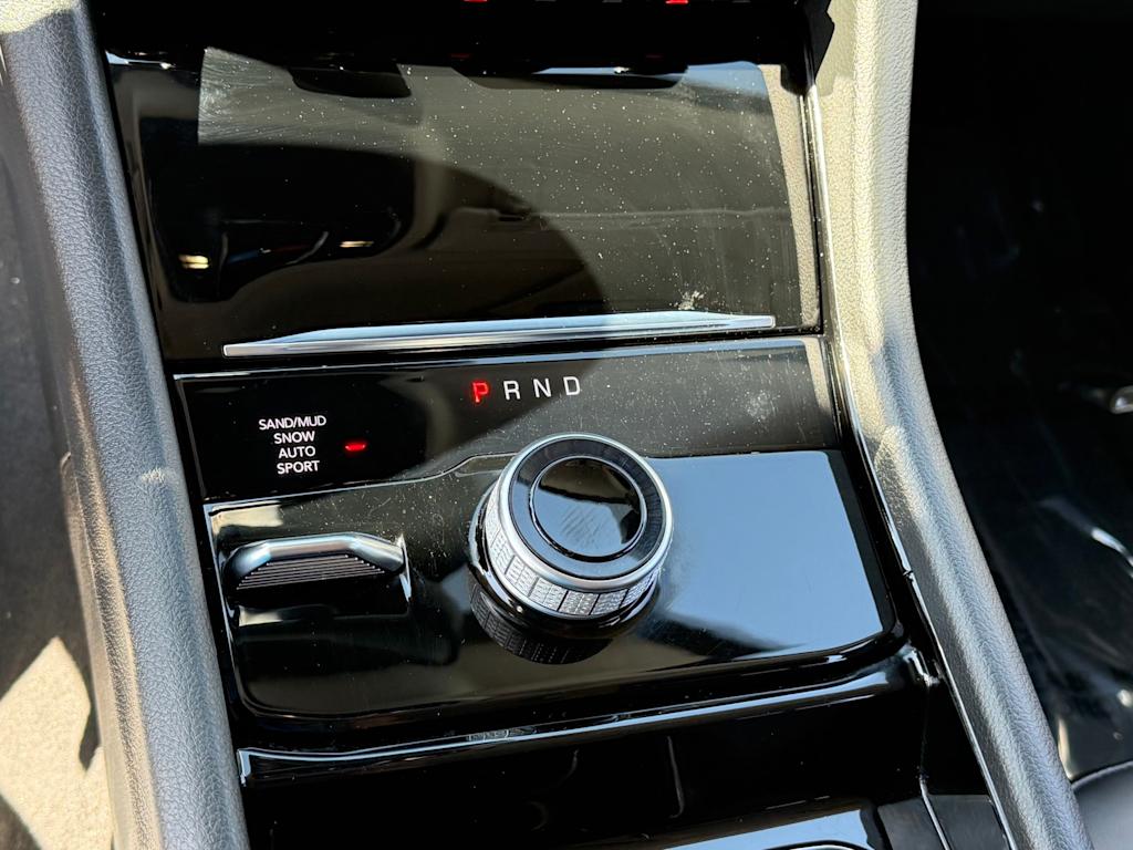 Thumbnail: 2023 Jeep Grand Cherokee - 14