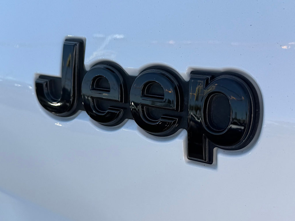 Thumbnail: 2023 Jeep Grand Cherokee L - 7