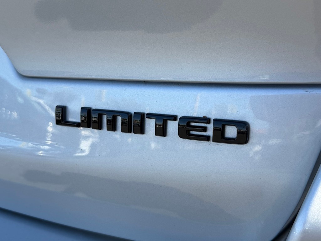 Thumbnail: 2023 Jeep Grand Cherokee L - 7