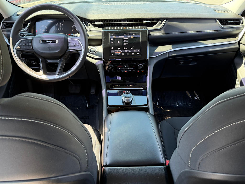 Thumbnail: 2023 Jeep Grand Cherokee L - 2