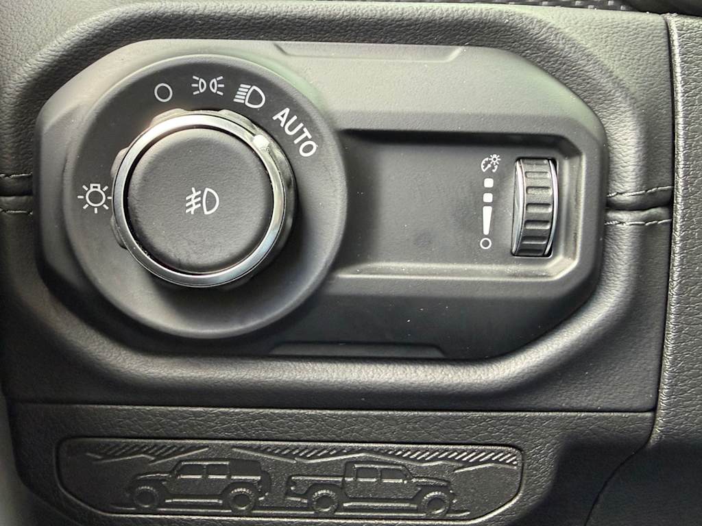 Thumbnail: 2024 Jeep Wrangler - 23