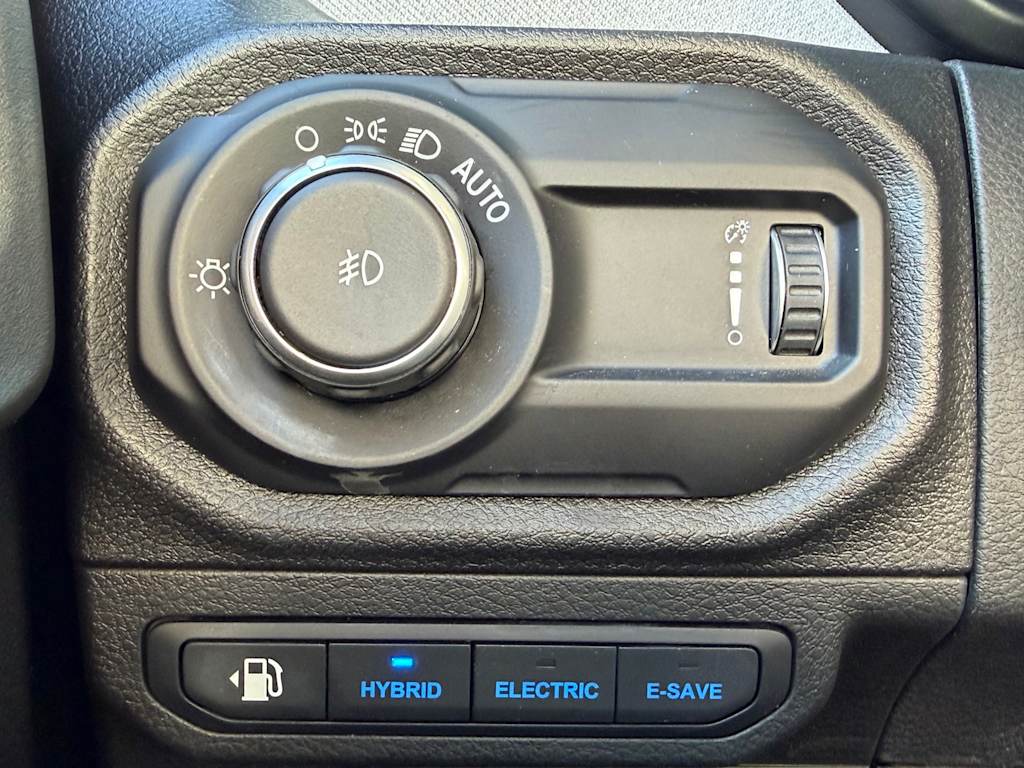 Thumbnail: 2024 Jeep Wrangler - 22