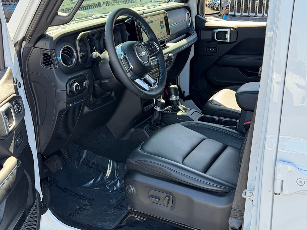 Thumbnail: 2024 Jeep Wrangler - 10