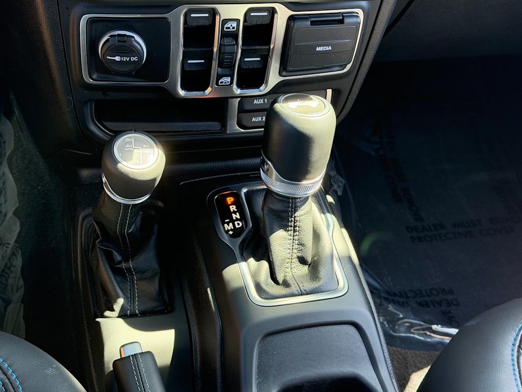 Thumbnail: 2024 Jeep Wrangler - 14