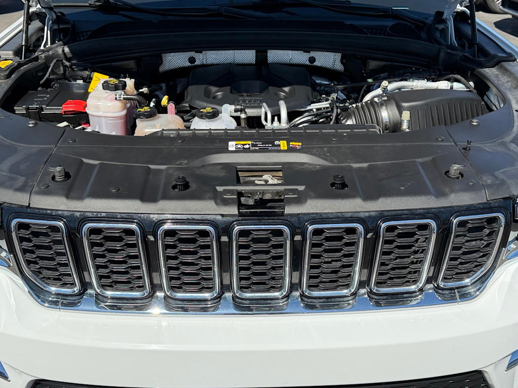 Thumbnail: 2024 Jeep Grand Cherokee - 31