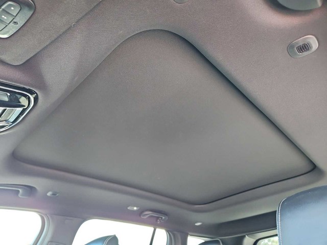 Thumbnail: 2022 Jeep Grand Cherokee - 27
