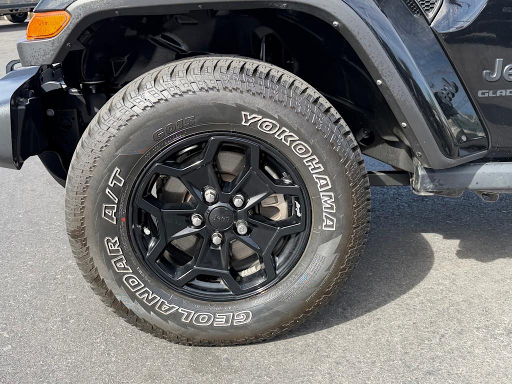 Thumbnail: 2022 Jeep Gladiator - 7