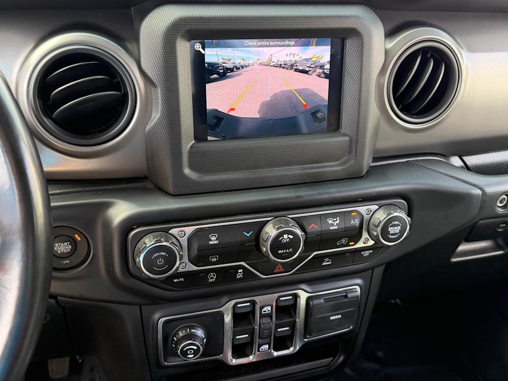 Thumbnail: 2022 Jeep Gladiator - 12