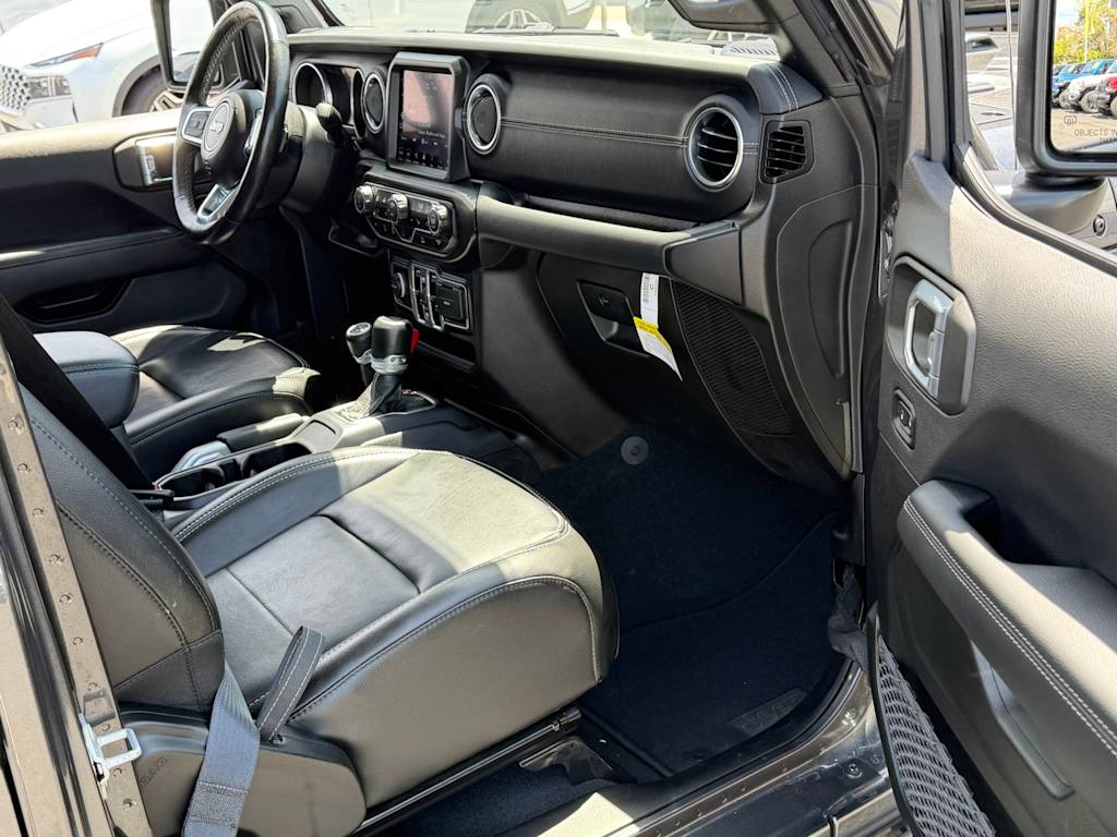 Thumbnail: 2022 Jeep Gladiator - 31