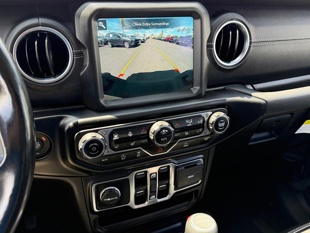 Thumbnail: 2022 Jeep Gladiator - 25