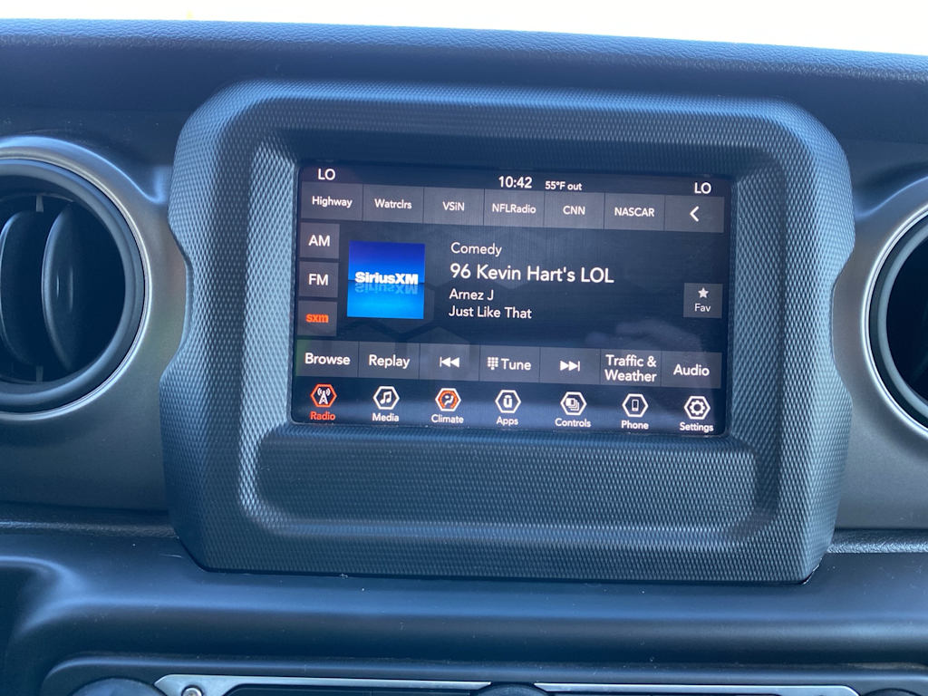 Thumbnail: 2021 Jeep Gladiator - 9