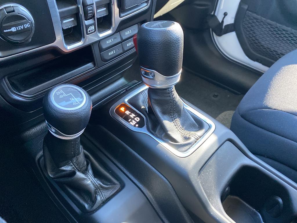 Thumbnail: 2021 Jeep Gladiator - 10