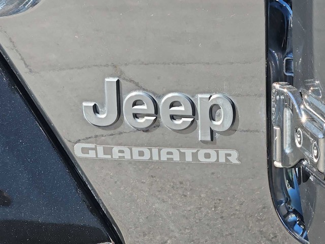 Thumbnail: 2022 Jeep Gladiator - 7