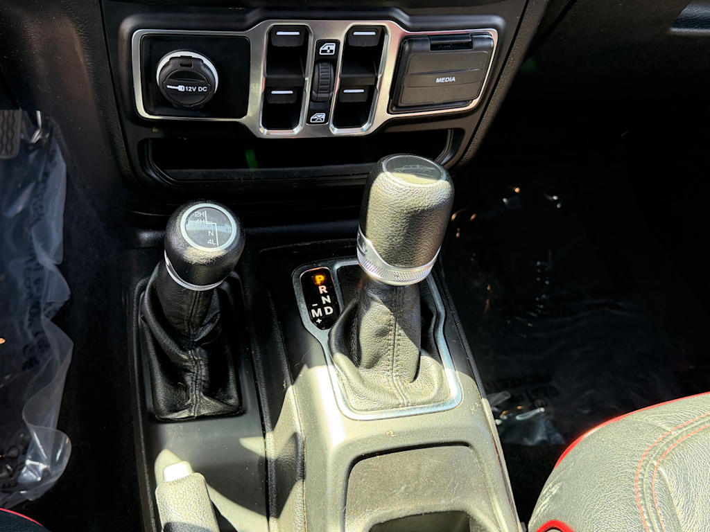 Thumbnail: 2022 Jeep Gladiator - 14