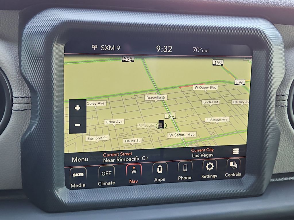 Thumbnail: 2021 Jeep Gladiator - 31