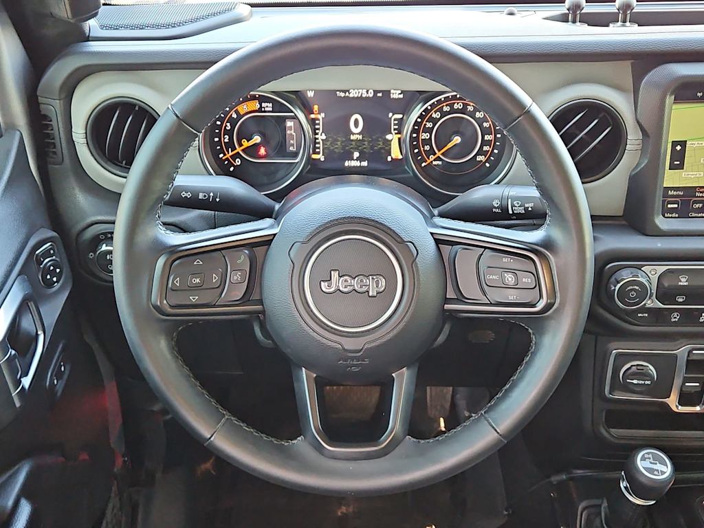 Thumbnail: 2021 Jeep Gladiator - 14