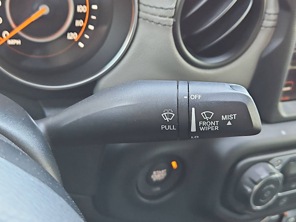 Thumbnail: 2021 Jeep Gladiator - 29