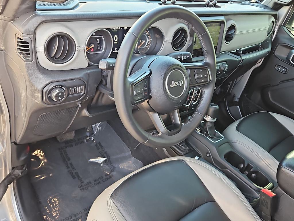 Thumbnail: 2021 Jeep Gladiator - 2