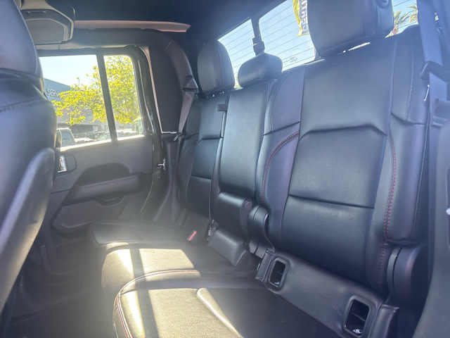 Thumbnail: 2022 Jeep Gladiator - 13