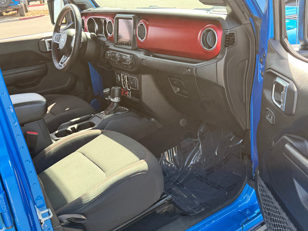 Thumbnail: 2023 Jeep Gladiator - 29