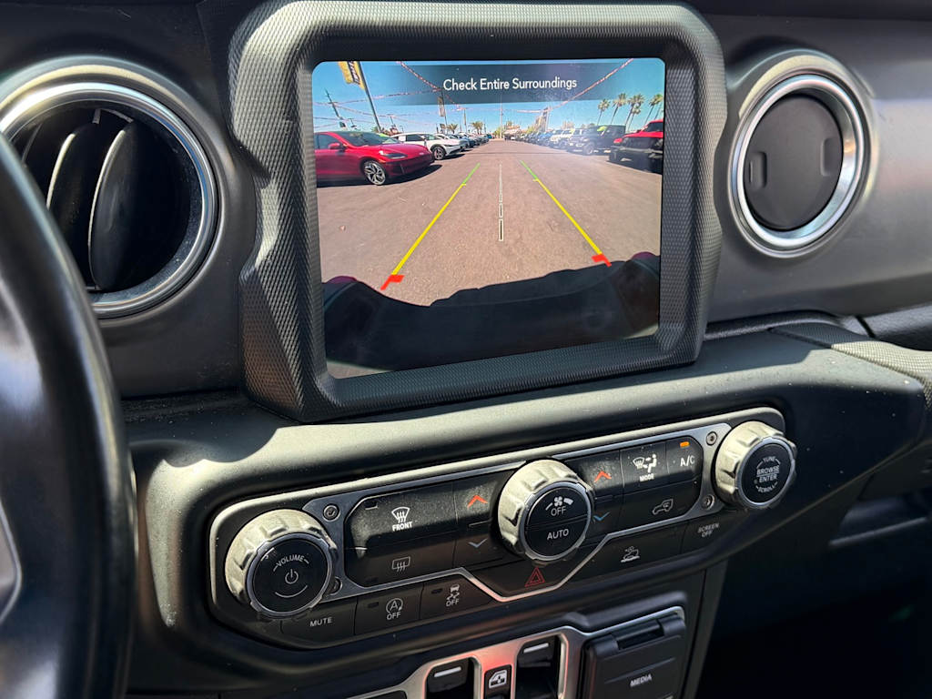 Thumbnail: 2022 Jeep Gladiator - 25