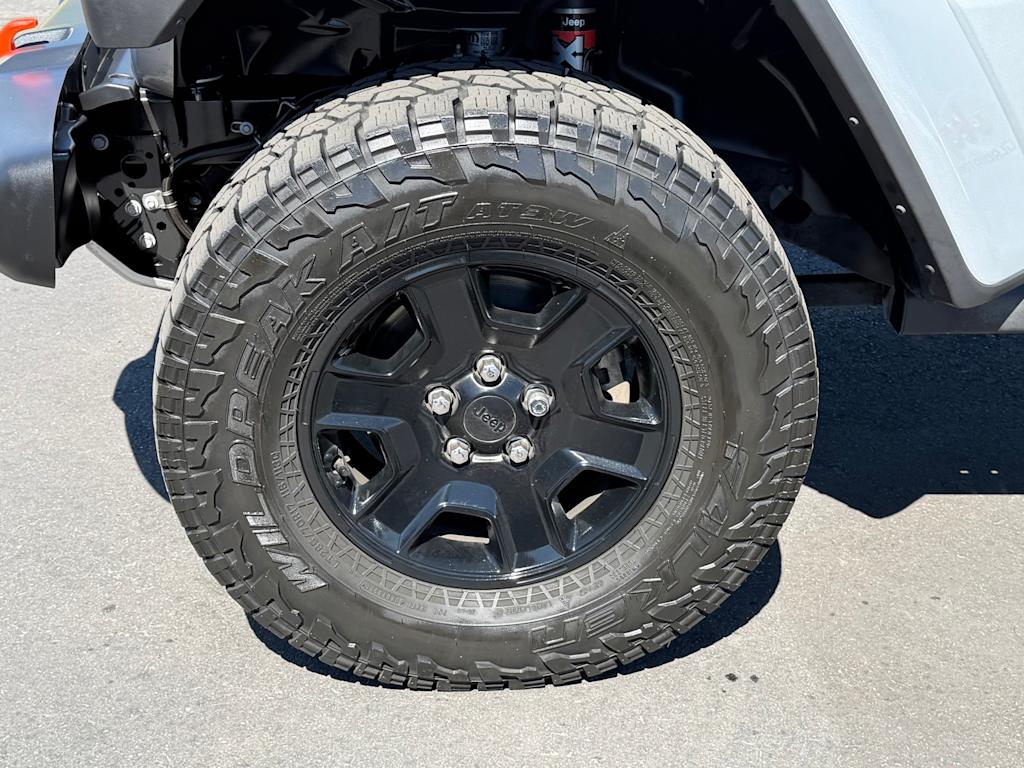 Thumbnail: 2022 Jeep Gladiator - 30