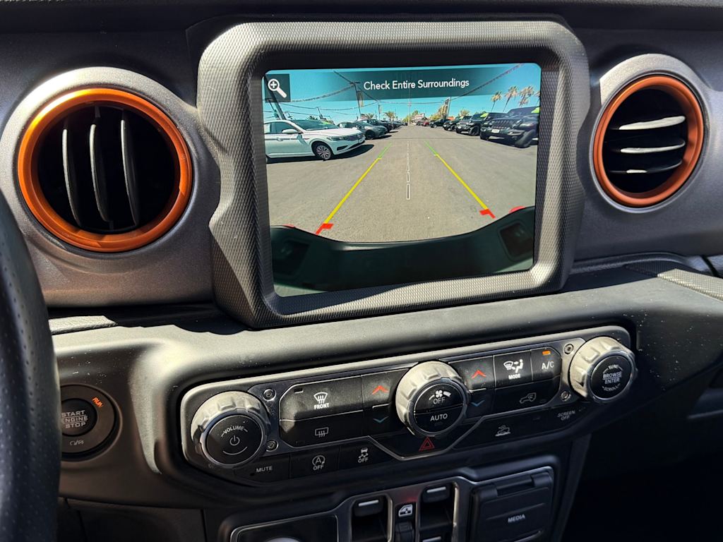 Thumbnail: 2022 Jeep Gladiator - 12