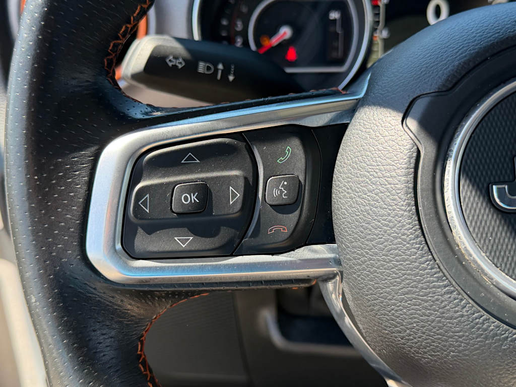 Thumbnail: 2022 Jeep Gladiator - 22