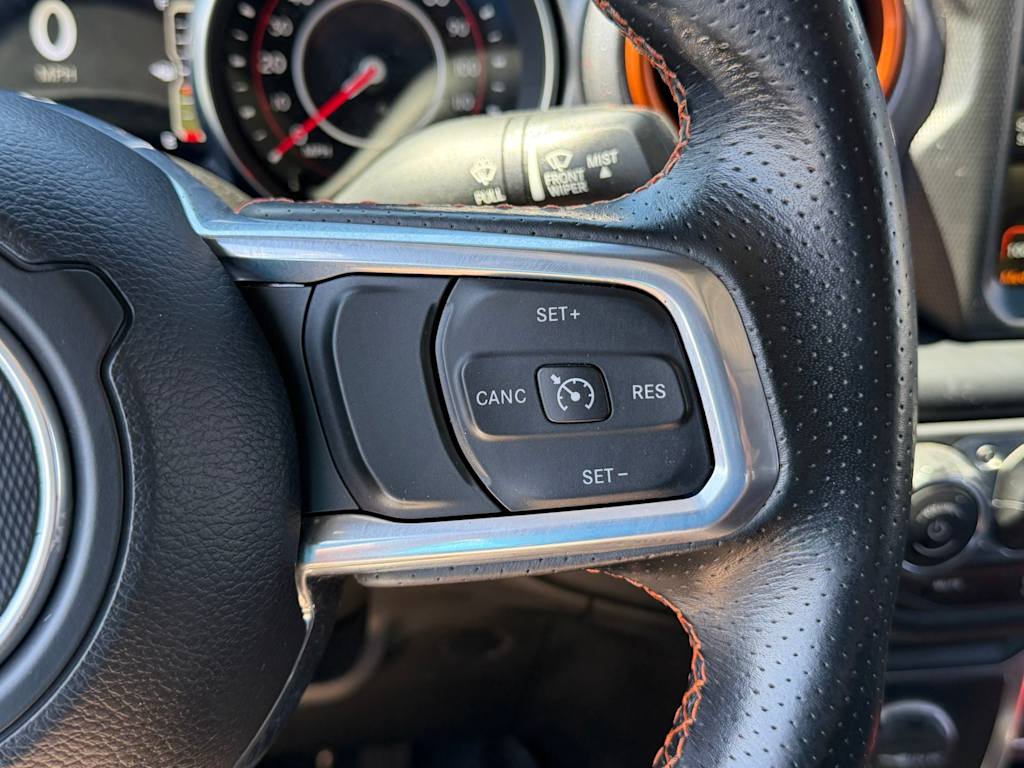 Thumbnail: 2022 Jeep Gladiator - 23