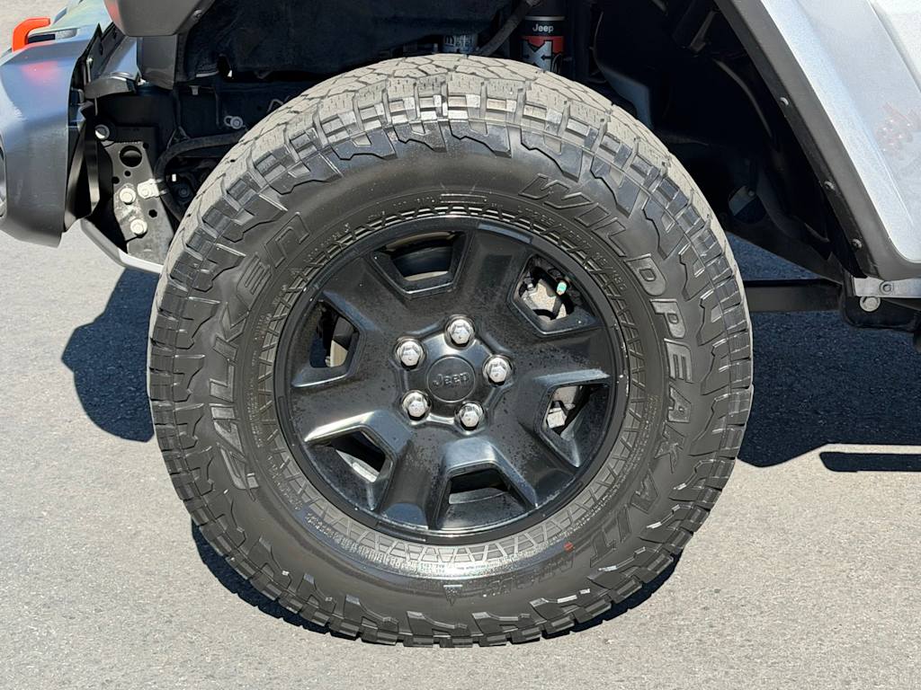 Thumbnail: 2021 Jeep Gladiator - 8