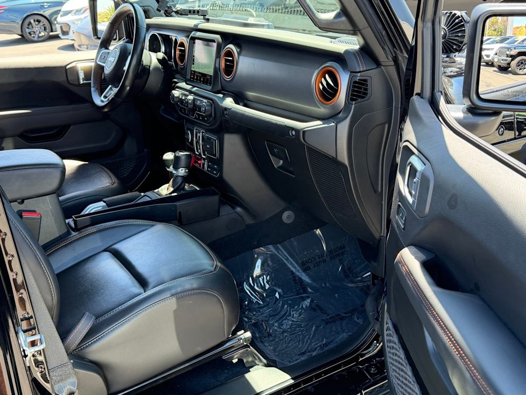 Thumbnail: 2021 Jeep Gladiator - 30