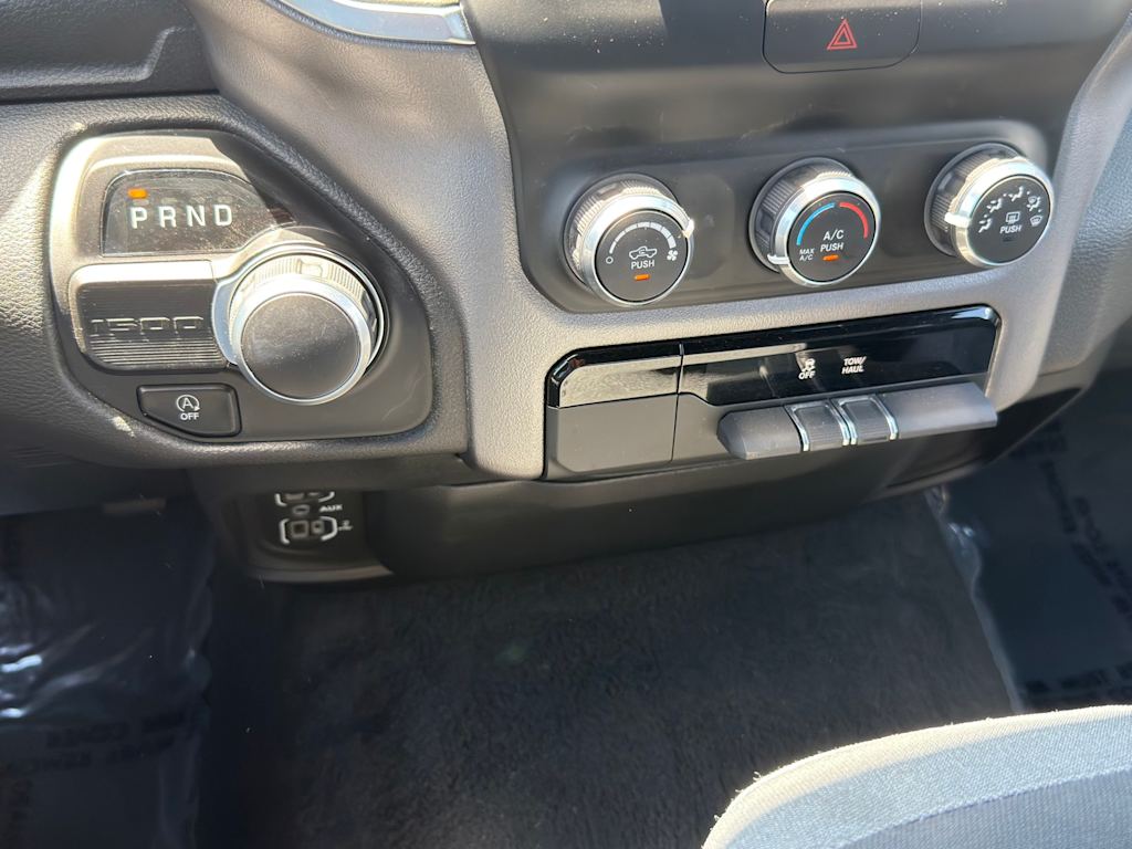 Thumbnail: 2024 RAM 1500 - 23