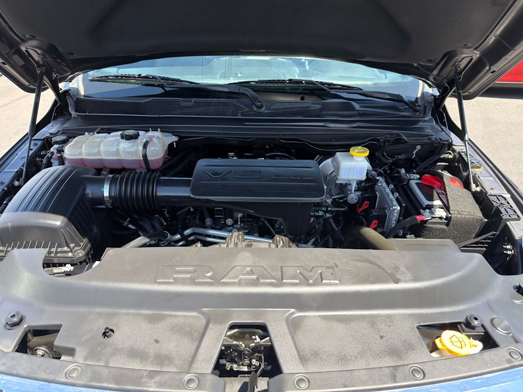 Thumbnail: 2024 RAM 1500 - 9
