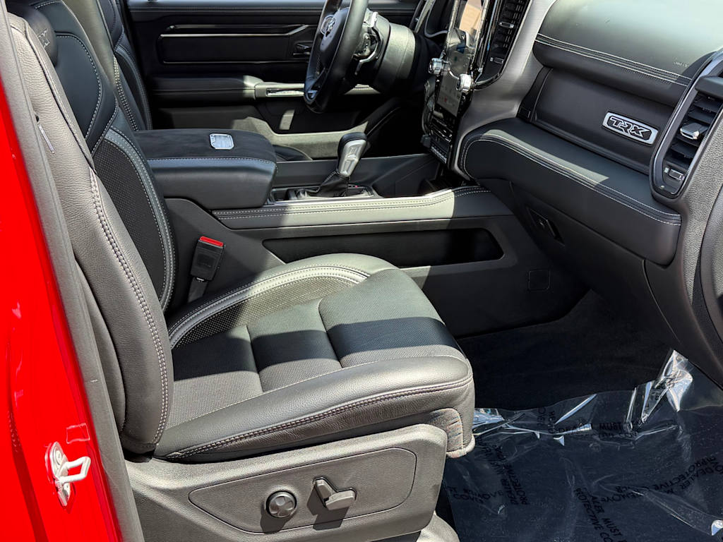 Thumbnail: 2022 RAM 1500 - 32
