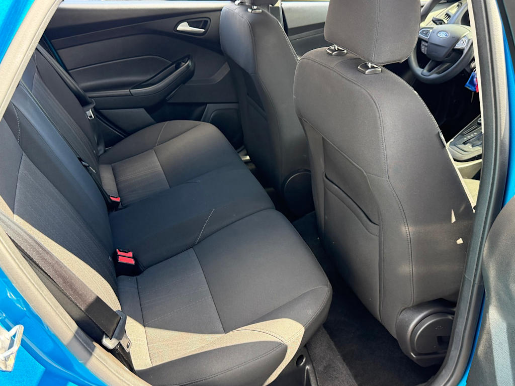Thumbnail: 2016 Ford Focus - 28