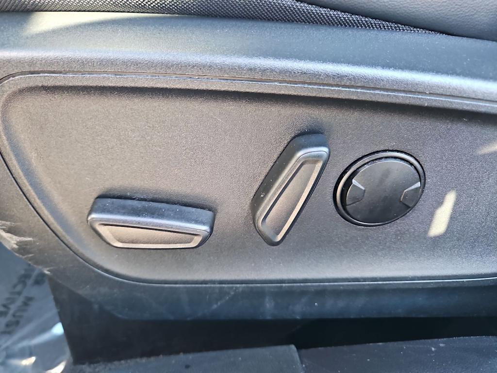 Thumbnail: 2025 Ford Escape - 26