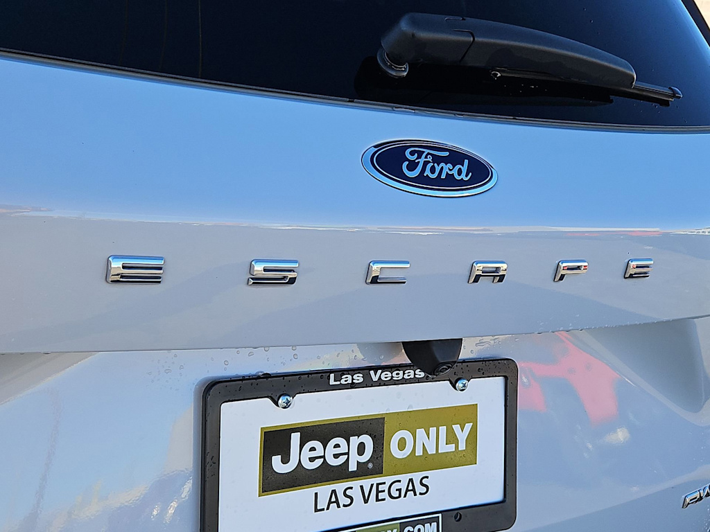 Thumbnail: 2025 Ford Escape - 7