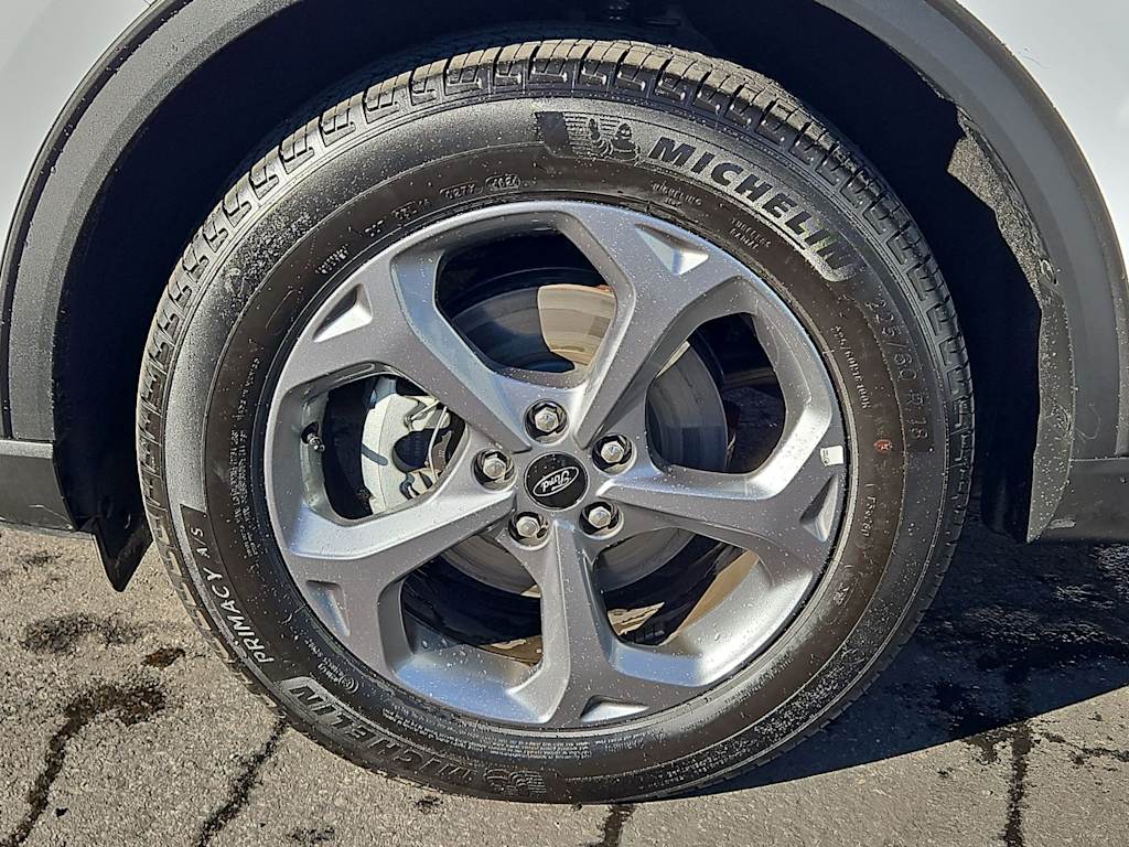 Thumbnail: 2025 Ford Escape - 8