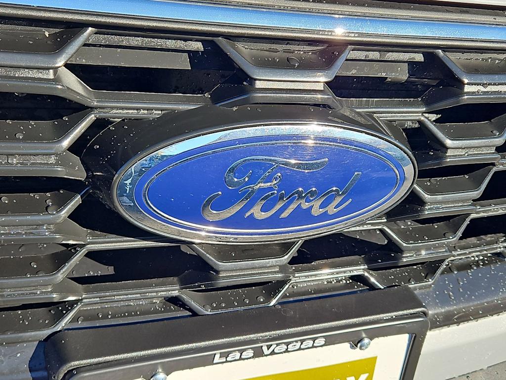 Thumbnail: 2025 Ford Escape - 9