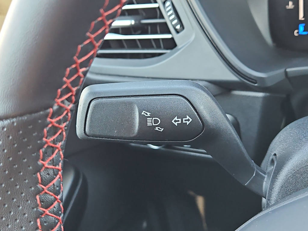 Thumbnail: 2025 Ford Escape - 32