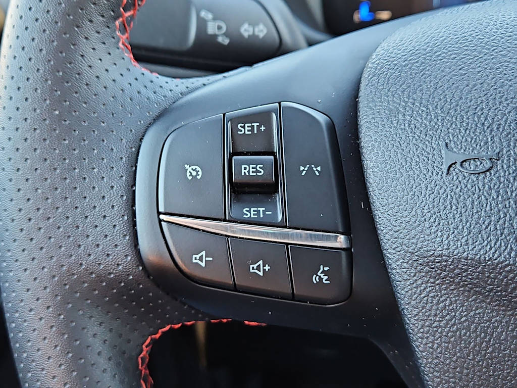 Thumbnail: 2025 Ford Escape - 29