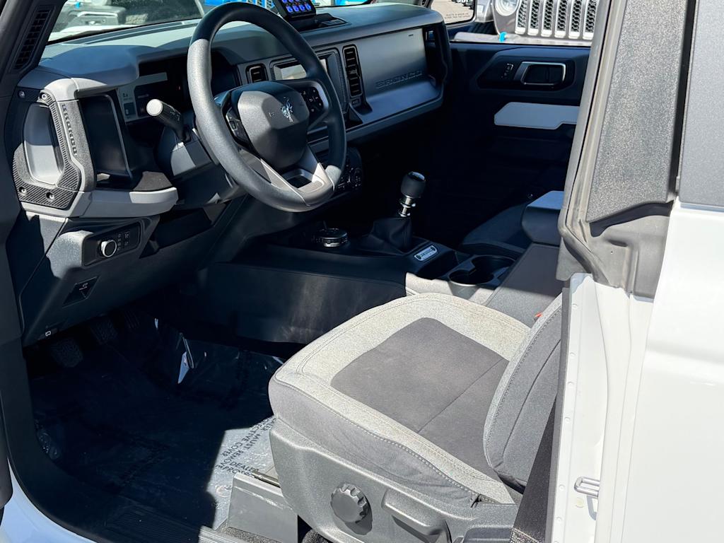 Thumbnail: 2022 Ford Bronco - 10