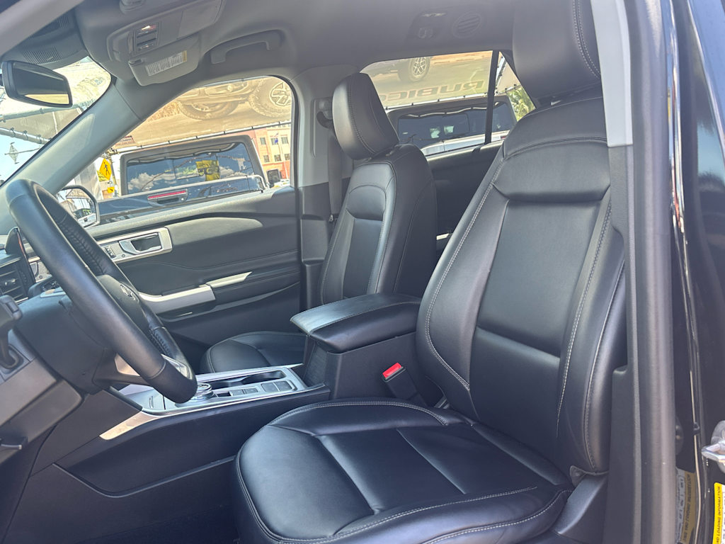 Thumbnail: 2023 Ford Explorer - 7