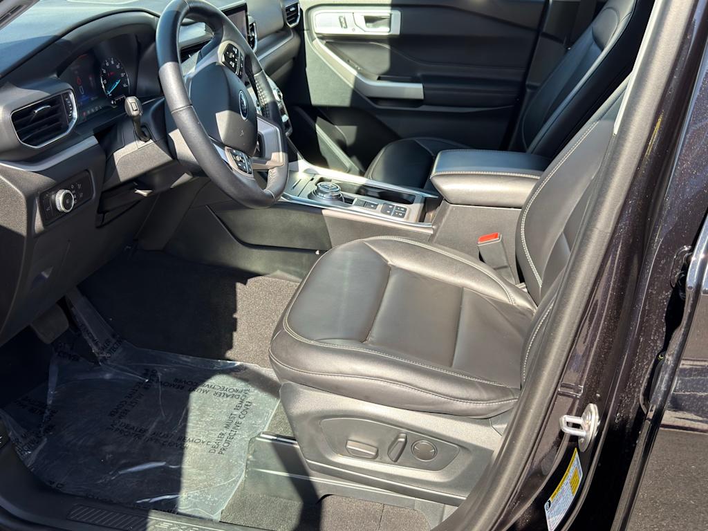 Thumbnail: 2023 Ford Explorer - 10