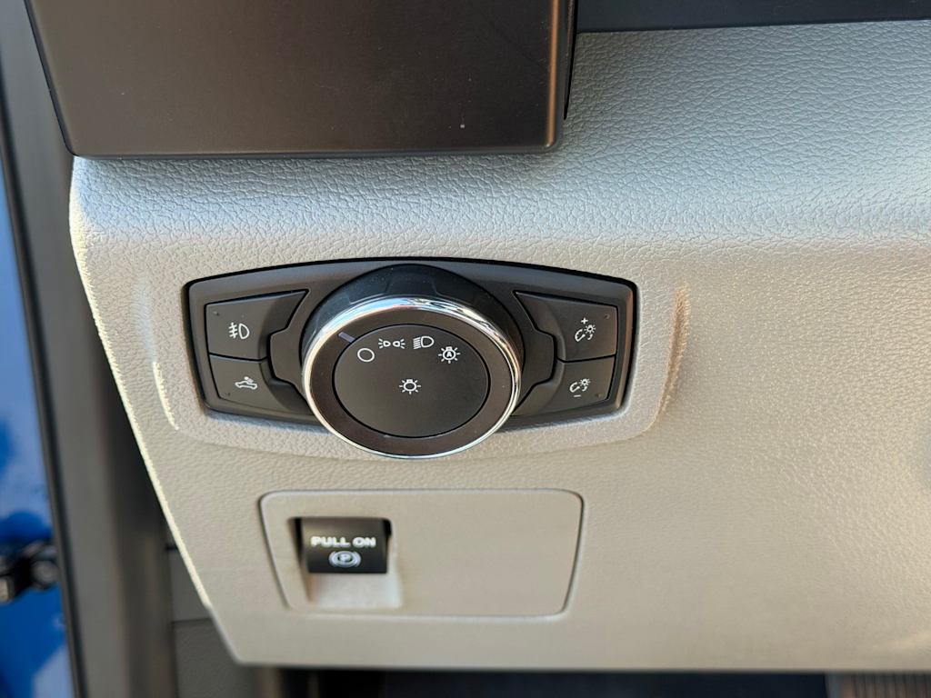 Thumbnail: 2018 Ford F-150 - 19