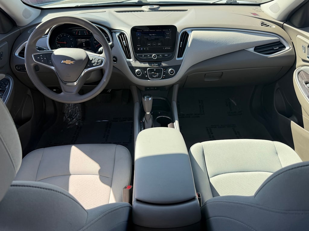 Thumbnail: 2020 Chevrolet Malibu - 2