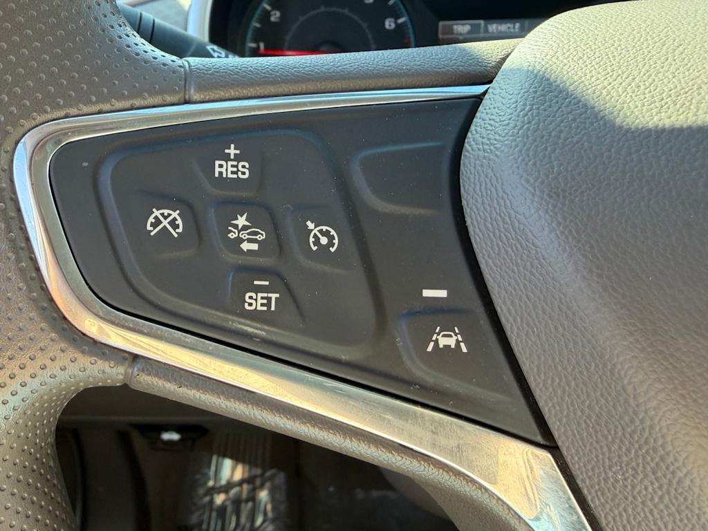 Thumbnail: 2020 Chevrolet Malibu - 25