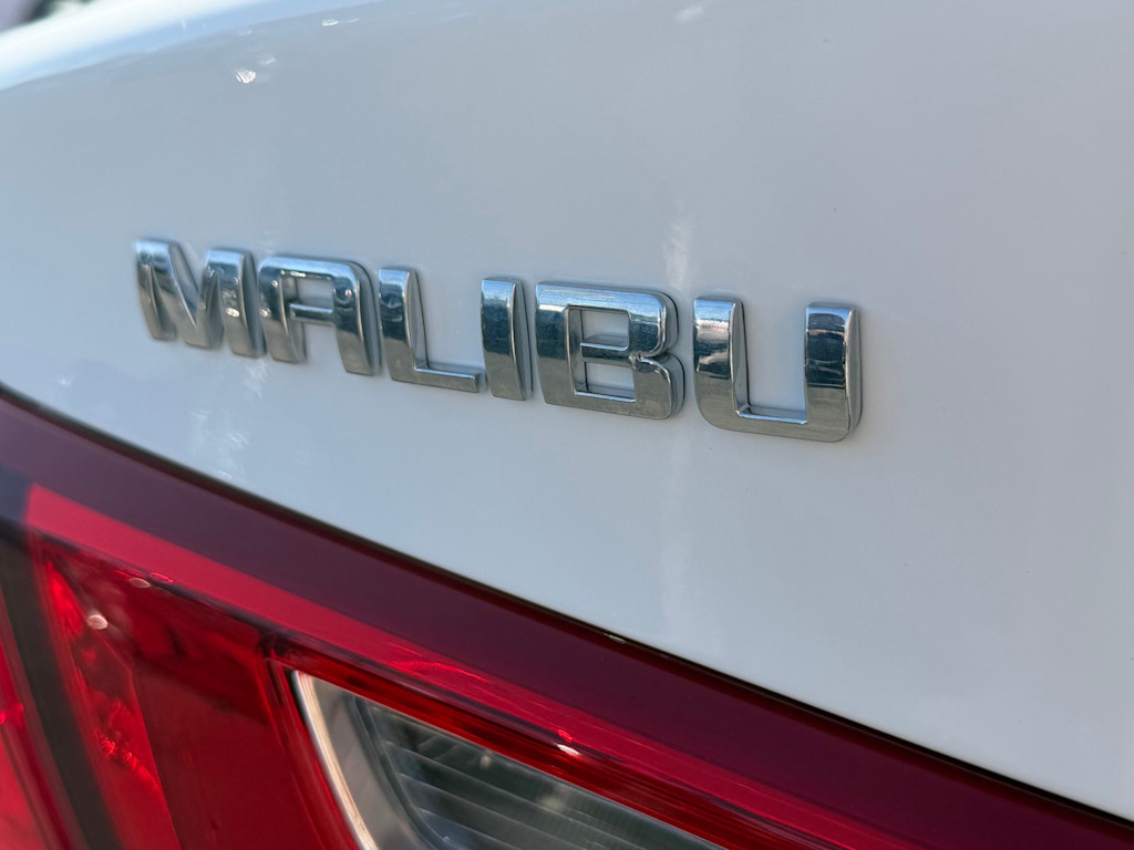 Thumbnail: 2020 Chevrolet Malibu - 7