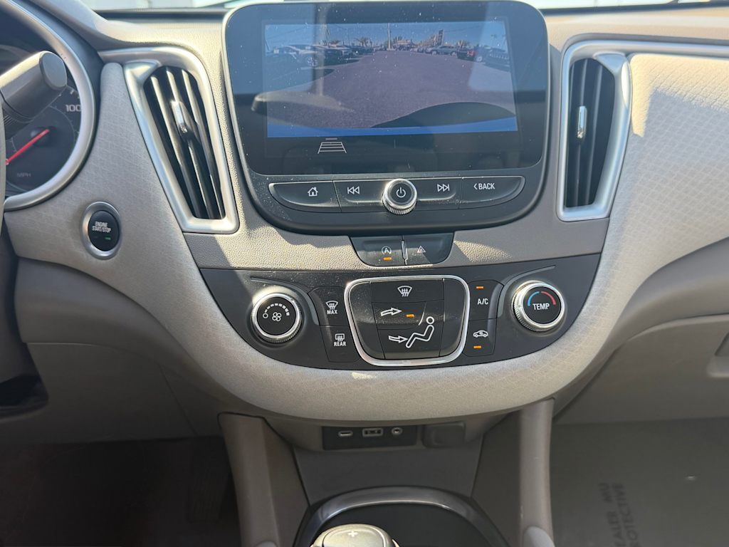 Thumbnail: 2020 Chevrolet Malibu - 13