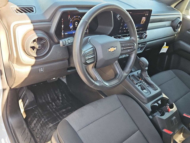 Thumbnail: 2023 Chevrolet Colorado - 2